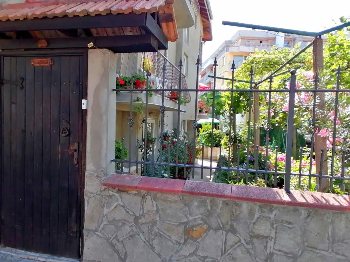 Guest House Sokratovi ออบซอร์ ภายนอก รูปภาพ